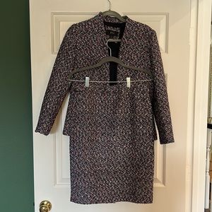 J.Crew Metallic Tweed Skirt Suit size 4 navy and pink never worn
